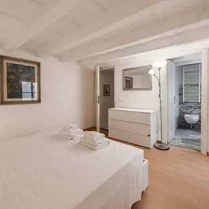  Apartment Santa Croce Palace By Mmega
