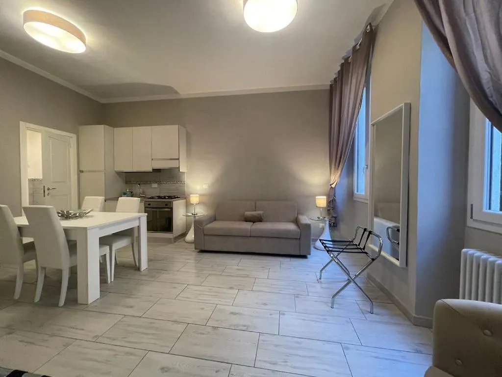פירנצה Sant'Anna Apartments